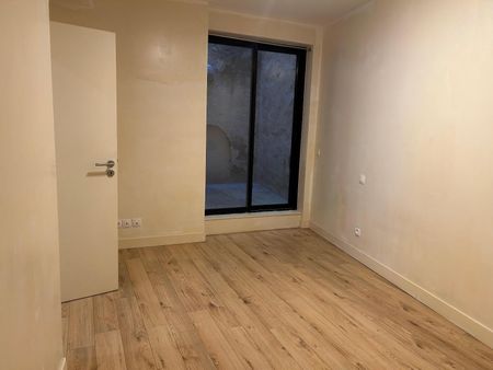 Location Appartement 2 pièces 50m² BORDEAUX 33000 - Photo 3