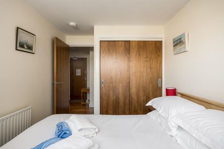 2 bedroom apartment to rent - Photo 3