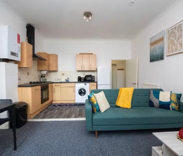 1 Bed Flat, Thornbury Avenue, SO15 - Photo 4