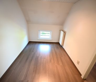 GERENOVEERDE woning met verzorgde TUIN - Foto 3