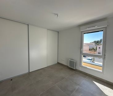 Location Appartement 2 pièces 47m² - Photo 3