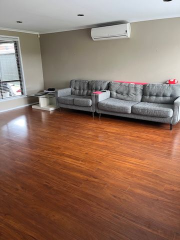 Erskine Park - Photo 5