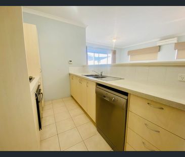 10B Woodchester Place, Nollamara, WA 6061 - Photo 3