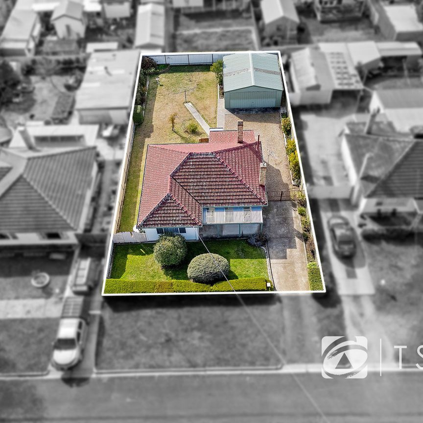 9 Guthrie St, Kangaroo Flat - Photo 1