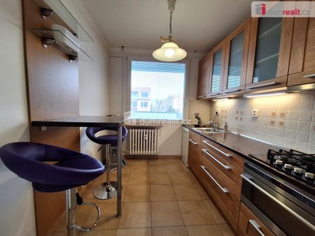 Pronájem bytu 2+1 47 m2 - Fotografie 5