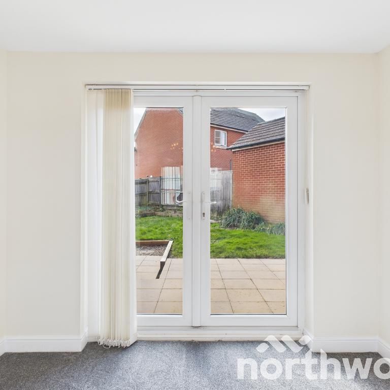 3 bedroom detached house to rent - Photo 1