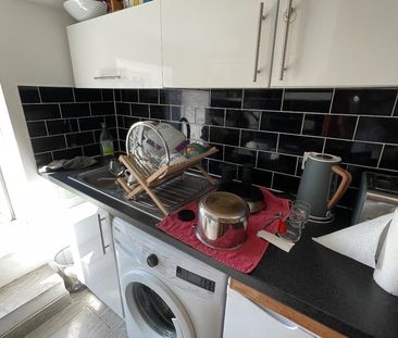 1 Bed Flat, Kentish Town Road, NW1 - Photo 4