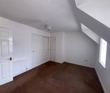 106 Mill Street, Comber, BT23 5EQ - Photo 4