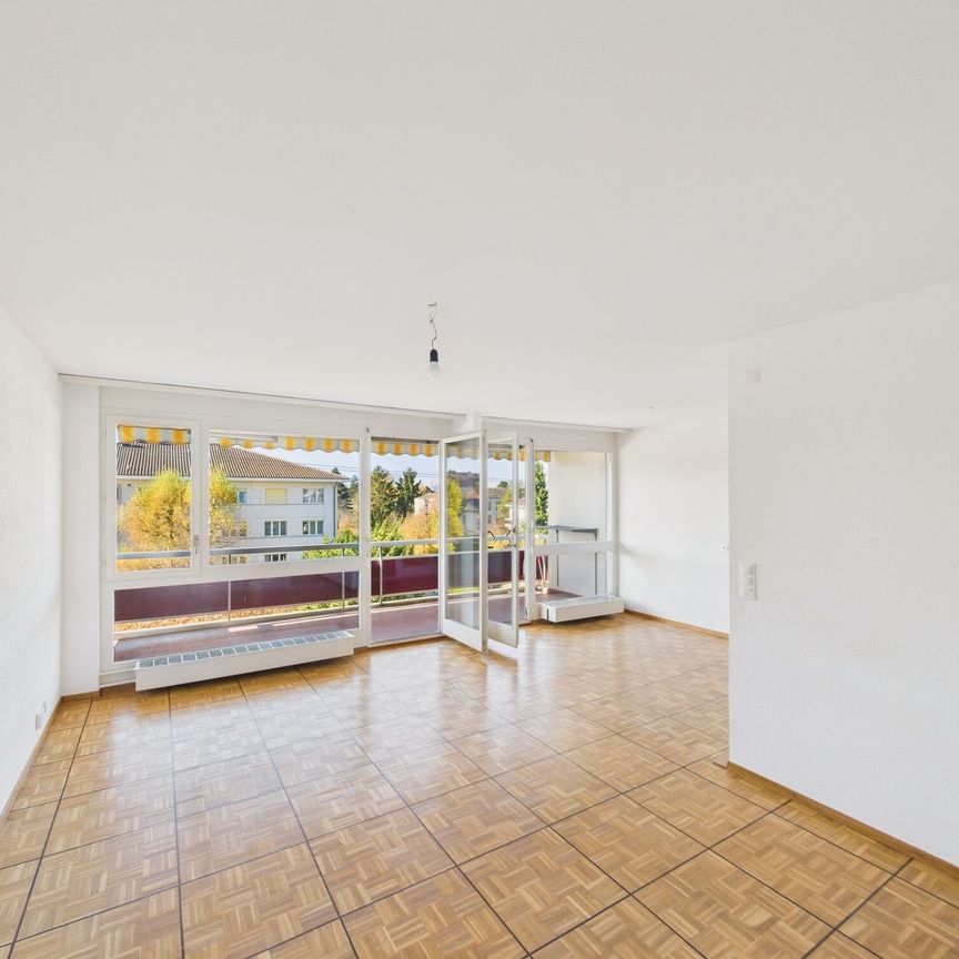 Coup de cSur : Appartement de 3,5 pièces dans quartier calme avec piscine chauffée, proche de toutes commodités. - Photo 1