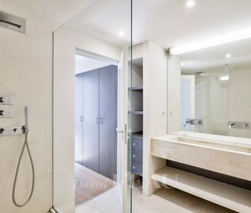 Appartement • Cambronne-Garibaldi - Photo 1