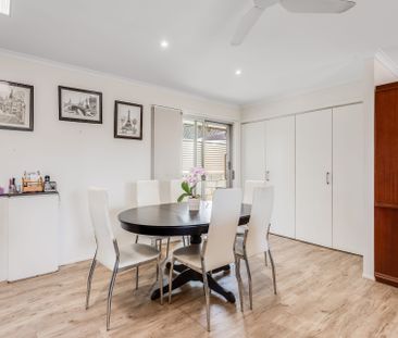 Easy Living on Olivia Drive - Photo 4