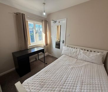 1 bedroom house to rent - Photo 2