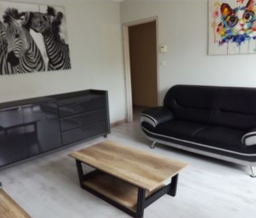 Location Appartement 2 pièces 53m² VALENCIENNES 59300 - Photo 2