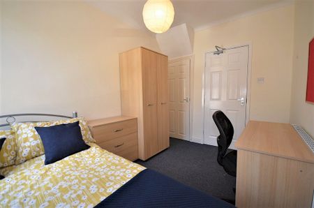 59, Thompson Road, Ecclesall, Sheffield S11 8RB - Photo 3