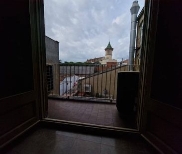 5 room luxury Apartment for rent in Sabadell, Catalonia - Photo 2