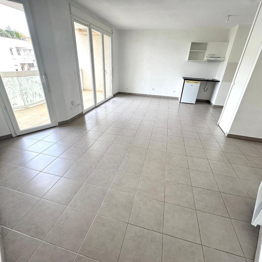 Location Appartement 1 pièce 34m² CASTELNAU LE LEZ 34170 - Photo 1