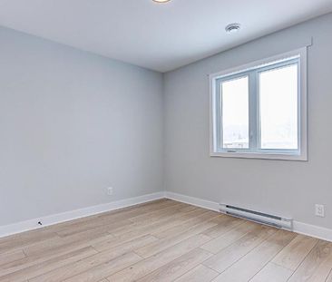 2 CH - 1 SDB - Granby - $1,600 /mo - Photo 4