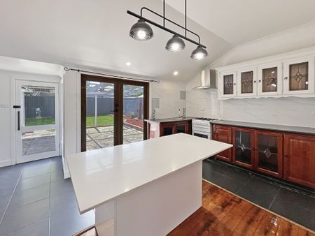 316 Skipton Street, Ballarat Central - Photo 3