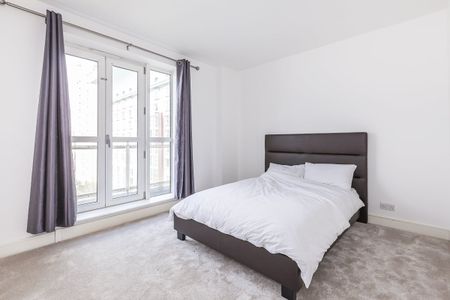 3 bedroom penthouse to rent - Photo 4