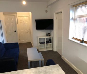 6 bedroom house to rent Brailsford Road, Manchester, Greater Manche... - Photo 3