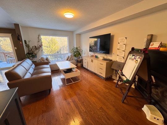 For Lease - 2118 Erin Gate Boulevard, Pickering, Ontario - Photo 1