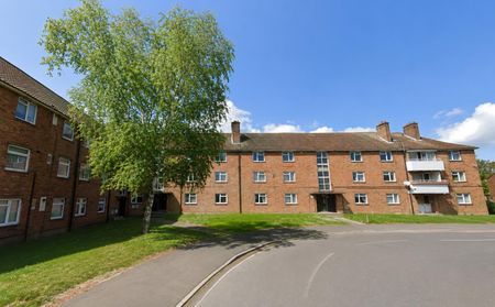 Woodhall Road, Chelmsford CM1, London - Photo 2