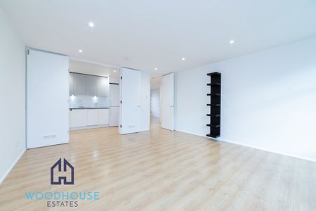GRAFTON ROAD, LONDON, NW5 - TWO BEDROOM APARTMENT TO RENT - £576PW / £2,500PCM - Photo 2