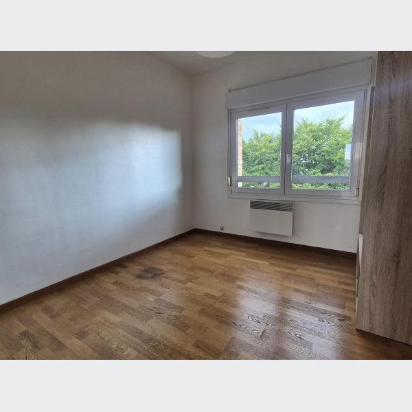 Appartement à Louer à LILLE 780 € - Photo 1