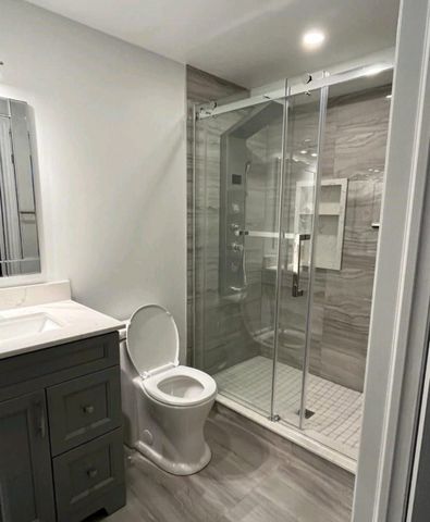 For Lease - 109 Auckland Drive, Whitby, Ontario - Photo 4