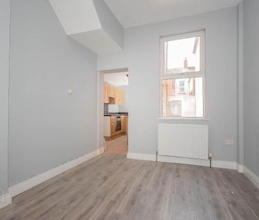 74 Tates Avenue, Belfast, BT9 7BZ - Photo 1