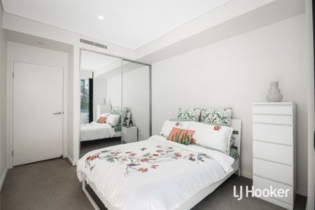 Beautiful 1 Bedroom Apartment - Great Location! - Photo 5