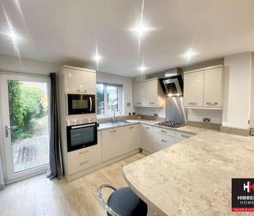 Birchtree Close, Bowdon, WA14 - Photo 2