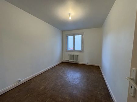 Location Appartement 3 pièces 69m² VALENCE 26000 - Photo 4