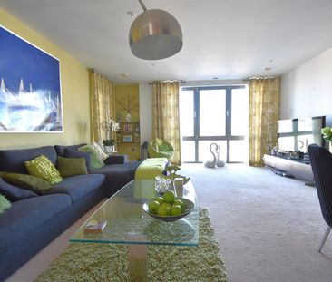 2 Bed Apartment - Purpose Built - Photo 4
