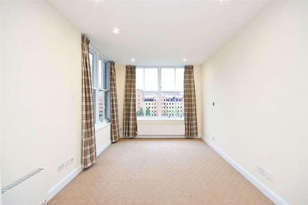 Finsbury Square, London, EC2A - Photo 1