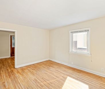For Lease - 359 Dominion Avenue Unit# 2, Carlingwood - Westboro and... - Photo 5