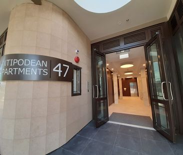 Double Level Apartment in Great Location - Photo 6