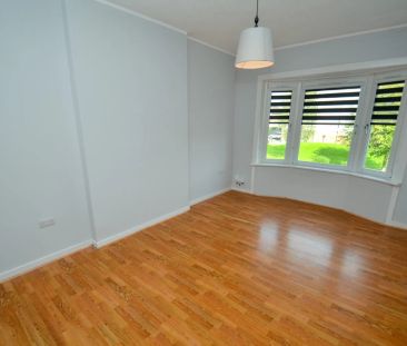 3 bed flat to rent in Tannadice Avenue, G52 - Photo 5
