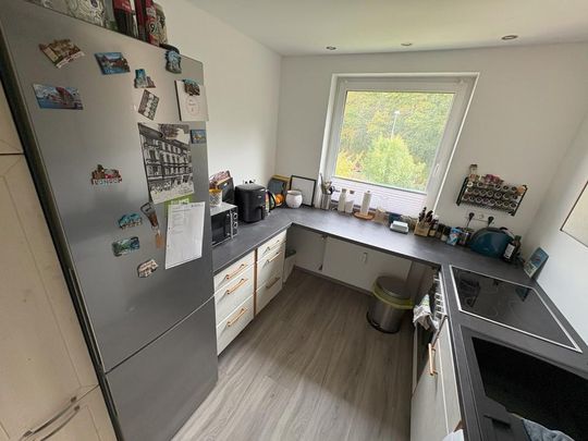 Vollständig möblierte 2-Zimmer-Wohnung für 1 Jahr Zwischenmiete - Photo 1