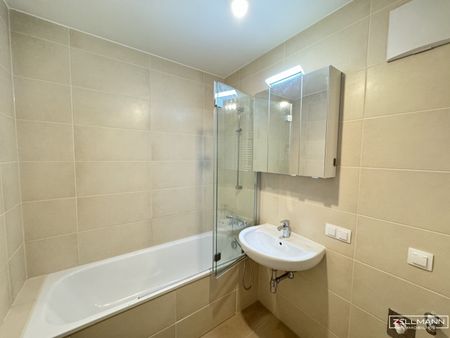 Sehr gepflegte 2 Zimmer Wohnung in zentraler Lage | ZELLMANN IMMOBILIEN - Foto 4