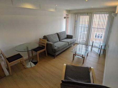 1 bedroom flat to rent - Photo 5