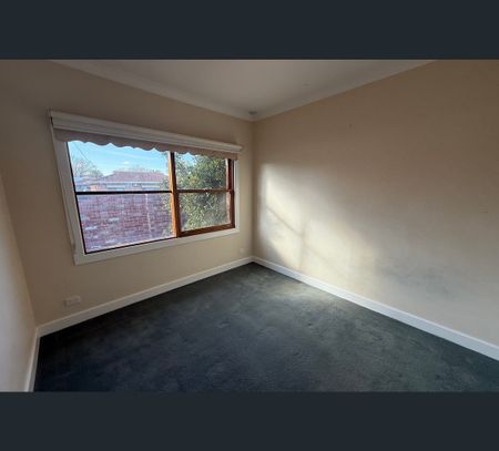 79 Corio Street, Shepparton, Vic 3630 - Photo 5