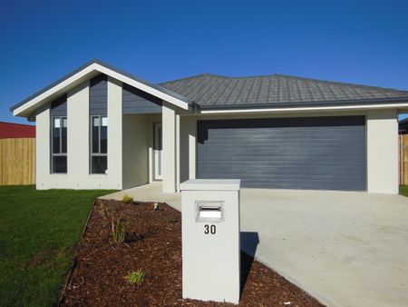 30 Tier Hill Drive, Smithton TAS 7330 - House For Rent - $420 | Domain - Photo 5