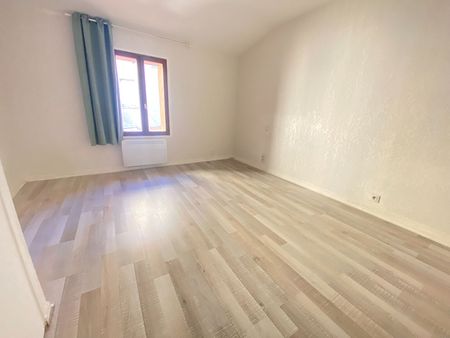 Location appartement 5 pièces, 113.25m², Narbonne - Photo 2