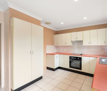 Spacious 2 Bedroom Unit ! - Photo 5