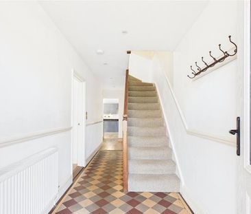 3 bedroom terraced house to rent - Photo 1