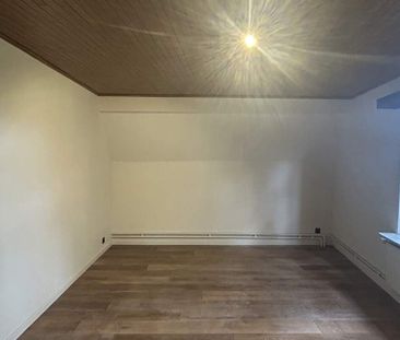 Duplex te huur in Neerpelt voor € 900 met 2 slaapkamers - Photo 1