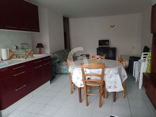 Location Maison 6 pièces 117m² - Photo 1