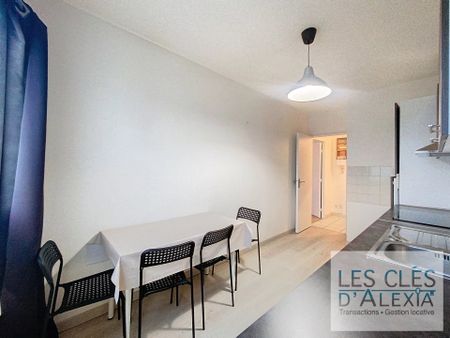 Location Appartement 3 pièces 69m² LYON 8ème - Photo 4
