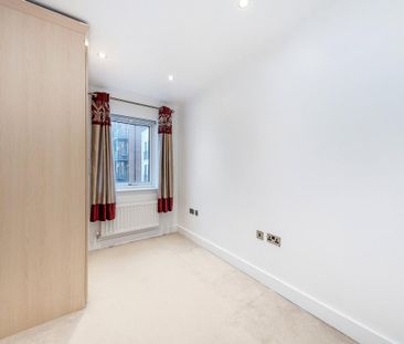 3 bedroom townhouse to rent - Photo 4